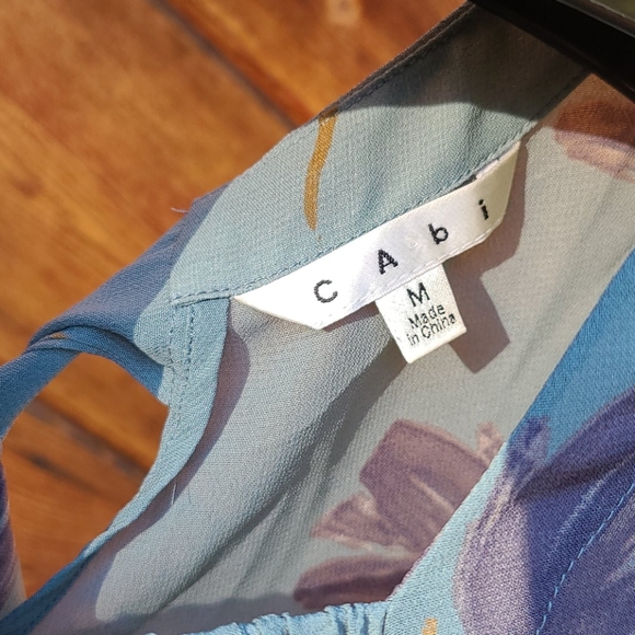 CAbi 243 Blue Tulip Print 984 - Picture 3 of 4